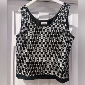 TAHARI by Arthur S. Levine 100% Silk Scoop-neck Blouse